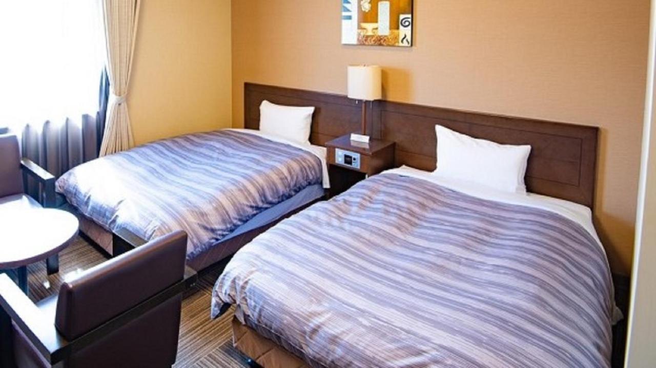 Hotel Route-Inn Nobeoka Ekimae Exteriör bild
